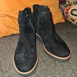 Naturalizer Black Ankle Booties